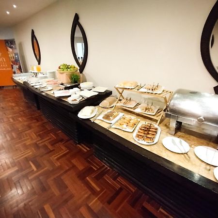 Sun Hotel Warnes Buitenkant foto