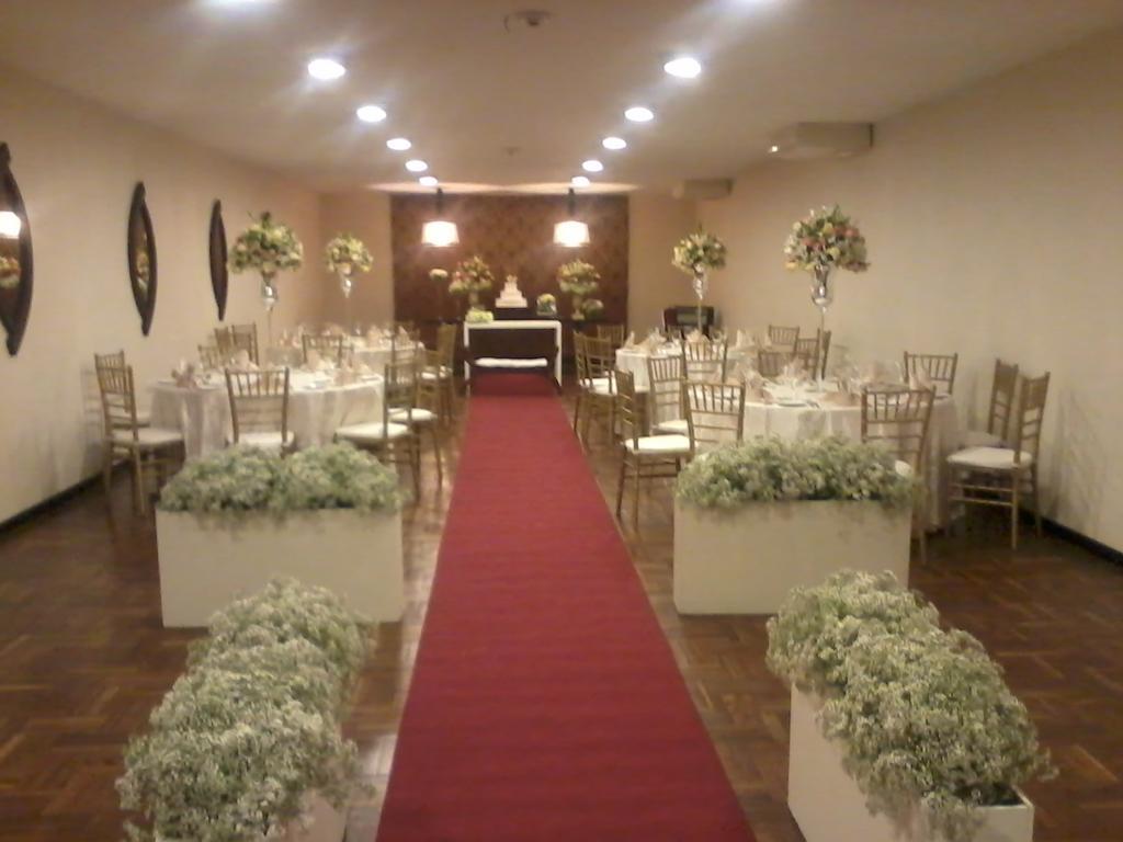 Sun Hotel Warnes Buitenkant foto