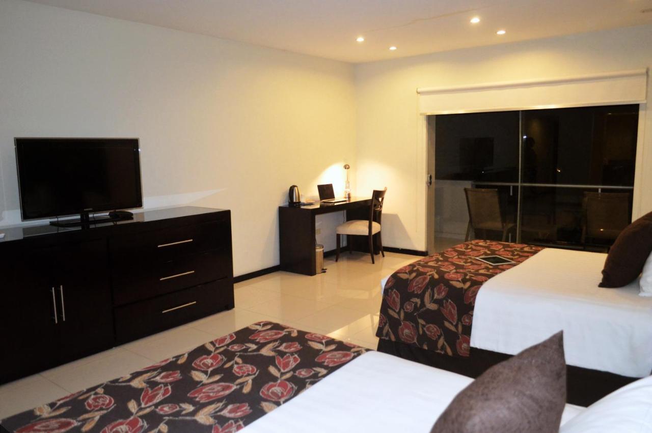 Sun Hotel Warnes Buitenkant foto